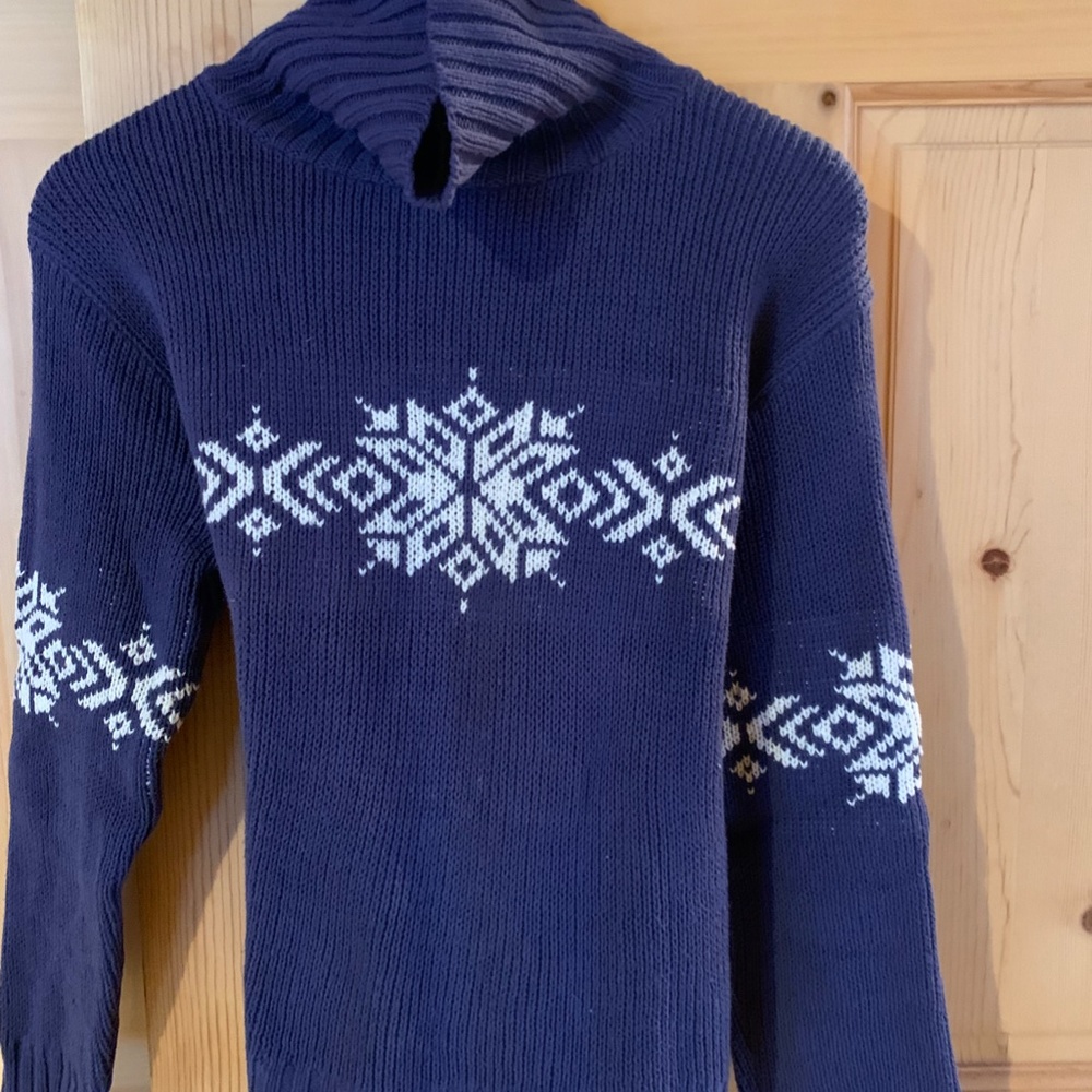 Peter Carol Knitwear Classic Snowflake Sweater